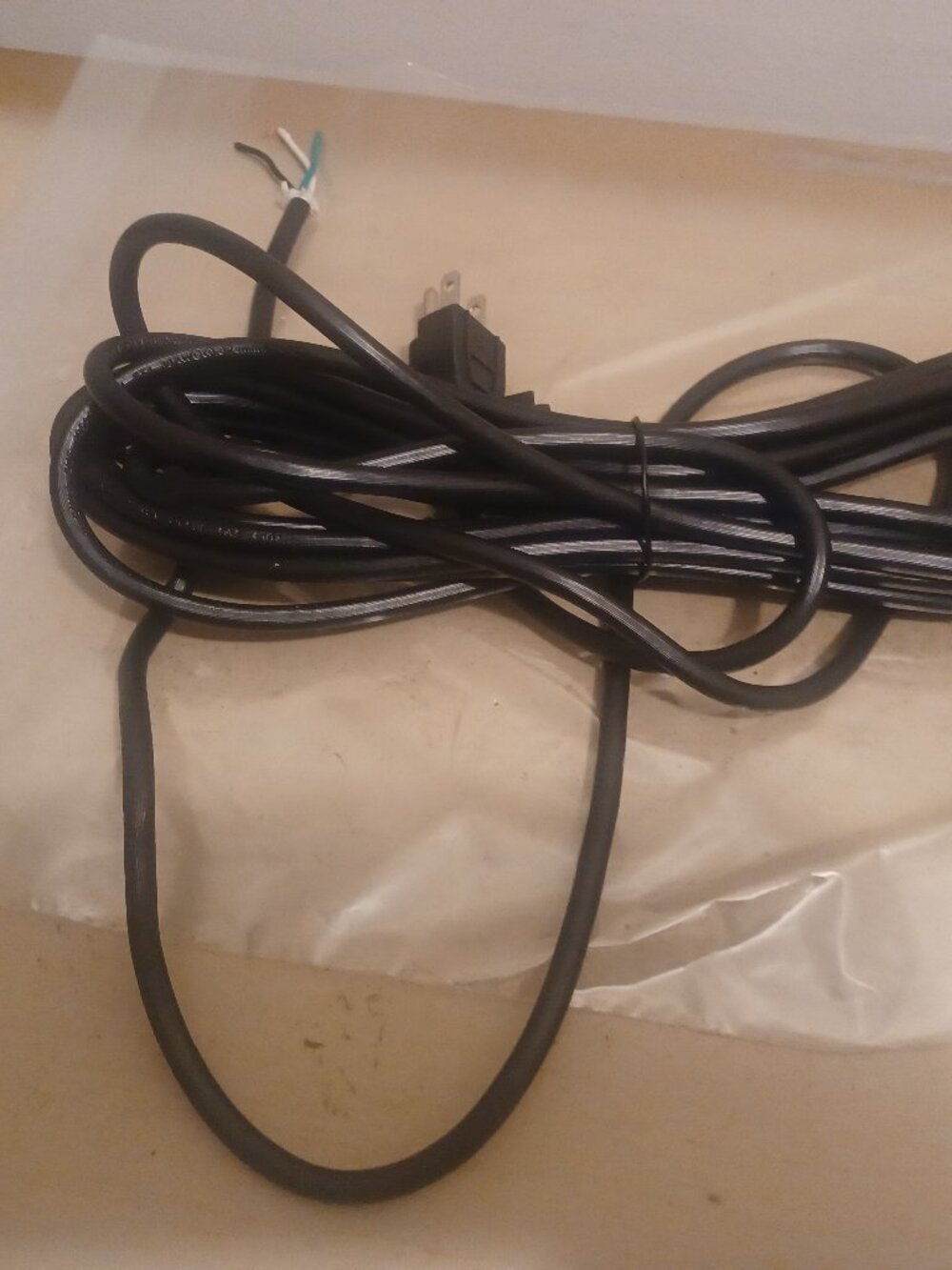 BISSELL  3 PRONG WITH A GROUND POWER CORD  fits  2190 2806 28068 29879 2987 2910